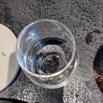 Florilege - グラスの底に2HかあるいはH2 の刻印。