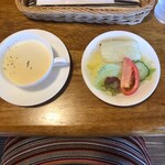 Kokku Do-Ru Kageyama - スープとサラダ、ﾗﾒﾎﾞｰﾀﾞｰ上下