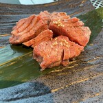 神戸牛焼肉 石田屋。Hanareの上 - 