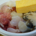 青森魚菜センター - 午前の「のっけ丼Ａ」