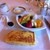 オーキッドルーム - 料理写真:フレンチートースト フレッシュフルーツとプルーン添え