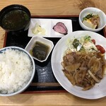 旬菜料理 いわき - イベリコ豚の生姜焼き定食