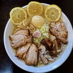 山の駅食堂 - 味玉山塩レモンラーメン大盛り肉増し