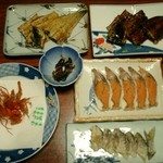 みずうみ - 鰻の白焼き・鰻の蒲焼き・川海老のから揚げ・肝焼き・ふなずし・鮎のなれずし