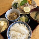 Shokudoutenryuu - 焼肉定食 900円