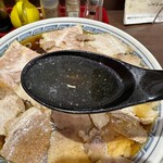 Suzuta Shokudou - ラーメンの冷し スープ