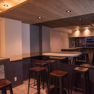 [Near the station] A hideaway-like space suitable for a variety of scenes ◎ You will forget about Omotesando.