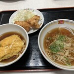 餃子の王将 - ジャストランチセット(ラーメン ・天津飯・唐揚げ)