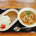 Maru Yoshi - カレーライス&うどん小700円