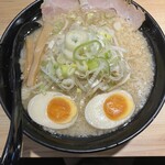 Toukyou Tonkotsu Seabura Tonkotsu Ramen Kaminarimon - 味玉こってり豚骨醤油ラーメン　790円