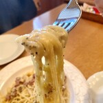 ピッコロヂヂ - 生クリームを使わないカルボナーラ(パスタリフト)