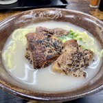 沖縄そば なかざ家 - 炙り軟骨ソーキそば 中