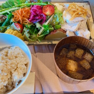 うつわとごはん カフェ 温土