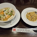 HAKKAKU - 五目汁そばと半チャーハンのセット