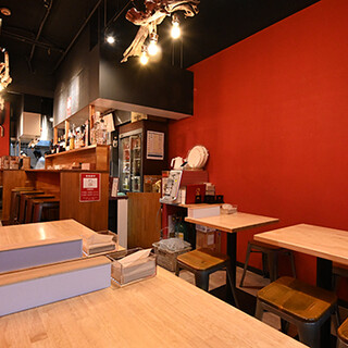 Easy access, just 2 minutes from the station ◎ You can also enjoy the atmosphere of a hideaway ♪