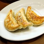 本格らぁめん 末廣 - ぎょうざ