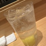 Manten Zushi - レモンサワー