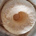 ユーハイム - 雪化粧をまとったかのようなバームクーヘン。