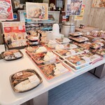 キッチンオリジン - たくさん陳列されていて