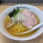 Menya Hokorobi - ラーメン塩