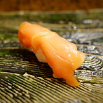 にぎり鮨 一五〇 - 赤貝