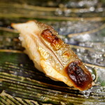 にぎり鮨 一五〇 - 名残り鮎