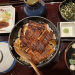 ひつまぶし名古屋備長 - 