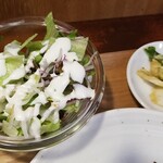 キッチン ブルー グローブ - サラダ、お新香のアップ