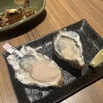 日本酒と生牡蠣 赤坂ソネマリ - 