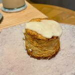 アンドテイ - 『全粒粉スコーン レモン&ココナッツ』