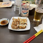 Hotaru Garasu Kafe Yui - 島餃子とオリオンビールで¥800をチョイス