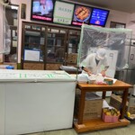 ホワイト餃子店 - 