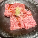 米沢牛・焼肉 さかの - 米沢牛上ロース（1699円）