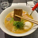 Japanese Soba Noodles 蔦 - 恐らく「中華蕎麦とみ田」さんのメンマ