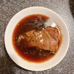 かがり火亭 - 2種類タレあるけどあまダレが個人的にオススメ♪✨店員さんにお願いすると持ってきてくれます♪✨