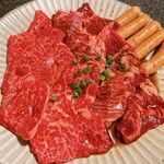 かがり火亭 - カルビ＆ハラミ❤️相変わらず美味しそうな色〜( ´›ω‹｀)♪✨柔らかくて美味しい〜❤️