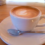 フラットホワイト コーヒー ファクトリー - フラットホワイト’98（400円）