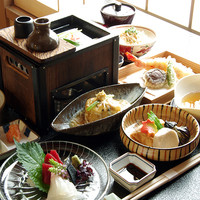 湯豆腐と湯葉の会席 (要予約)