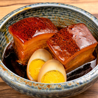 【泡盛仕込みの沖縄角煮ラフテー】