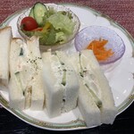 CAFE＆GALERIE ちろる庵 - ポテトサンドは400円