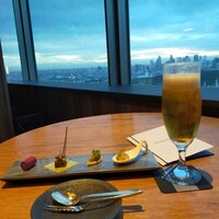 タワーズバー ベロビスト - ビール、4種のアペリティフ