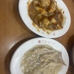 第一亭 - チートの生姜炒めと、ホルモン炒め