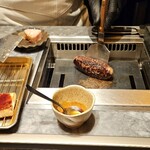 西麻布 焼肉 X - バーグ焼いてます