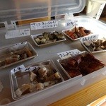 岩城の燻製屋チャコール - 試食も出してくれました♪