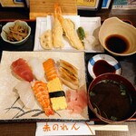 大阪あべの赤のれん - 令和5年9月
寿司天ぷら定食 税込1188円
寿司7貫盛り、天ぷら盛り合わせ、小鉢、汁物