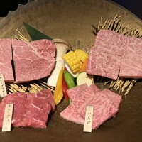 個室焼肉 さんびょうし 別邸 - 