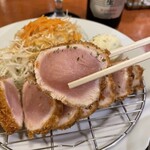 洋食 MARUWA - 朝引き鶏のレアチキンカツリフト①