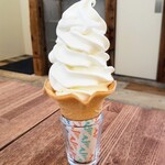 サーキュラーソフトクリーム - 料理写真:ソフトクリーム　660円