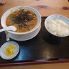 Ramen Rakuraku - ●楽楽セット（楽楽らぁ麺、餃子、ライス）1,000円
                餃子は後からと説明されてた
                
                甘い生姜醤油で長時間煮られたチャーシュー
                何となく古い感な味わいもする