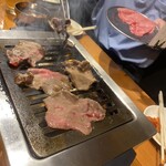 Taishuu Horumon Yakiniku Kemuriki - 